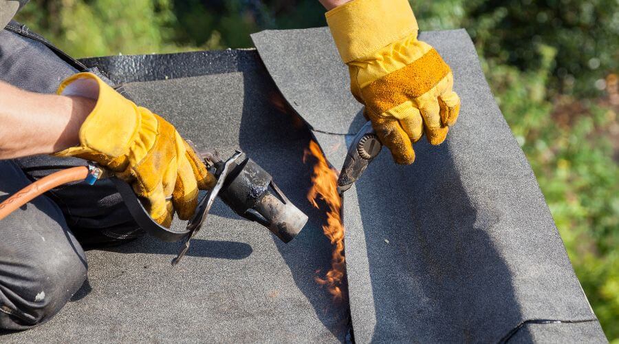 Professional gutter cleaning in Madison, CA